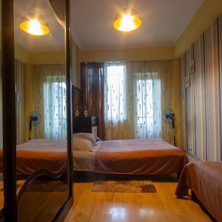 Home Apartments ティビリシ エクステリア 写真